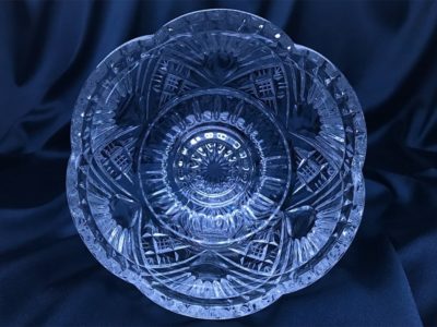 Krištálová brúsená miska na podstavci 15 cm