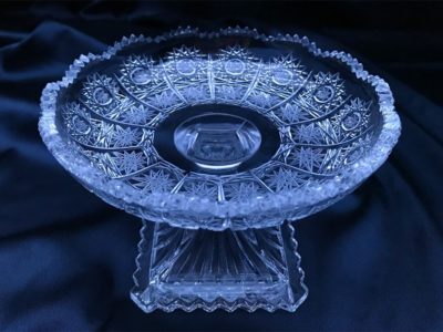 Krištálový brúsený tanier na podstavci 14,5 cm