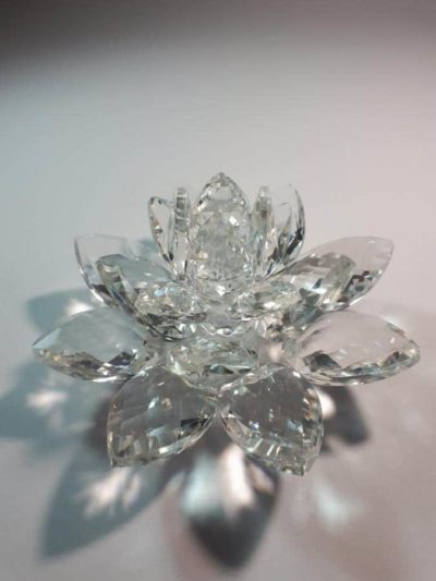 Krištálový brúsený lotosový kvet číry 15 cm