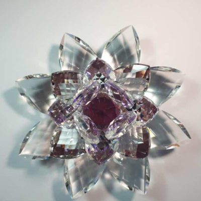 Krištálový brúsený lotosový kvet fialový 15 cm
