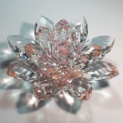 Krištálový brúsený lotosový kvet ružový 15 cm