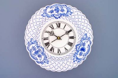 Cibulák – Hodiny reliéfne 27 cm – originál cibuľový porcelán 1. akosť