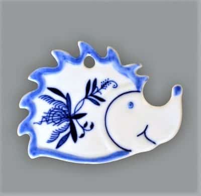 Cibulák – Magnetka – ježko 8 cm – originál cibuľový porcelán 1. akosť