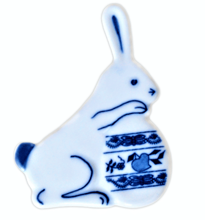 Onion - Magnet - bunny with egg - original onion porcelain 1st quality